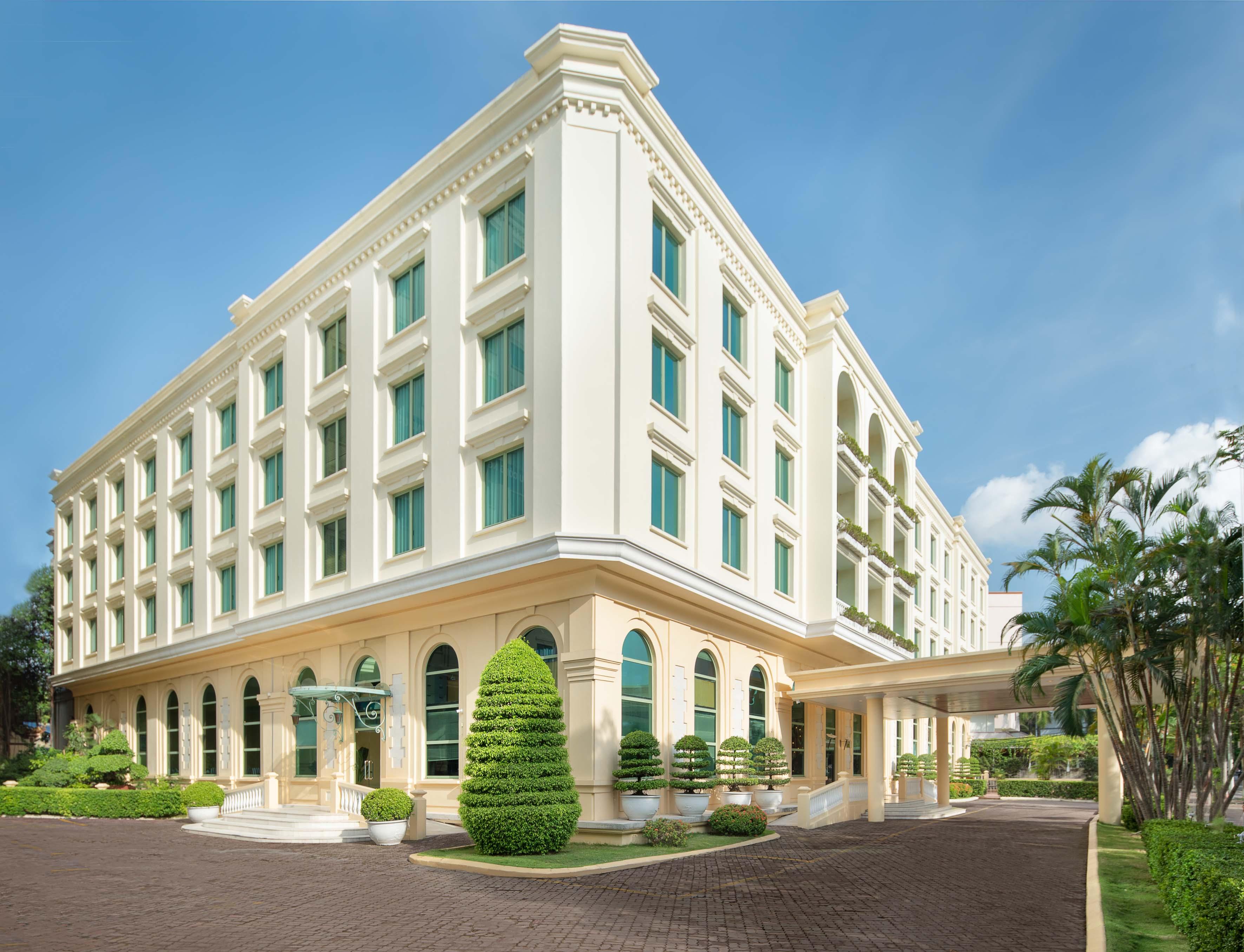 Avani Hai Phong Harbour View Hotel Екстер'єр фото