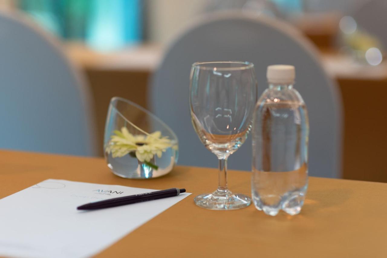 Avani Hai Phong Harbour View Hotel Екстер'єр фото