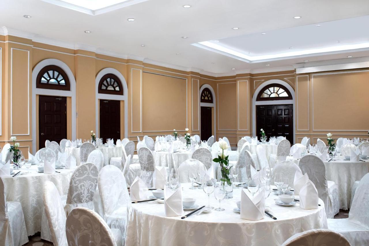 Avani Hai Phong Harbour View Hotel Екстер'єр фото
