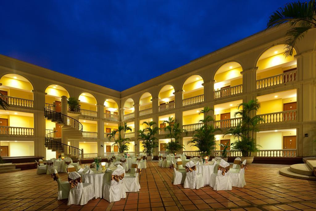 Avani Hai Phong Harbour View Hotel Екстер'єр фото